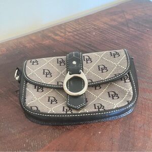 Dooney & Bourke Pouch/Wristlet